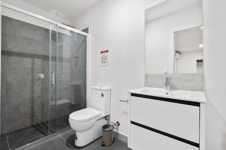  Studio Double Ensuite  -  848 Blackburn Road  - Gallery -  3