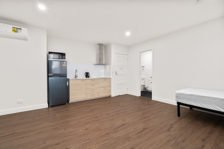  Studio Double Ensuite  -  848 Blackburn Road  - Gallery -  2