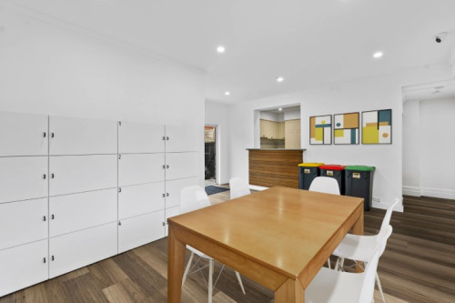 73 Kambrook Road - Communal Area