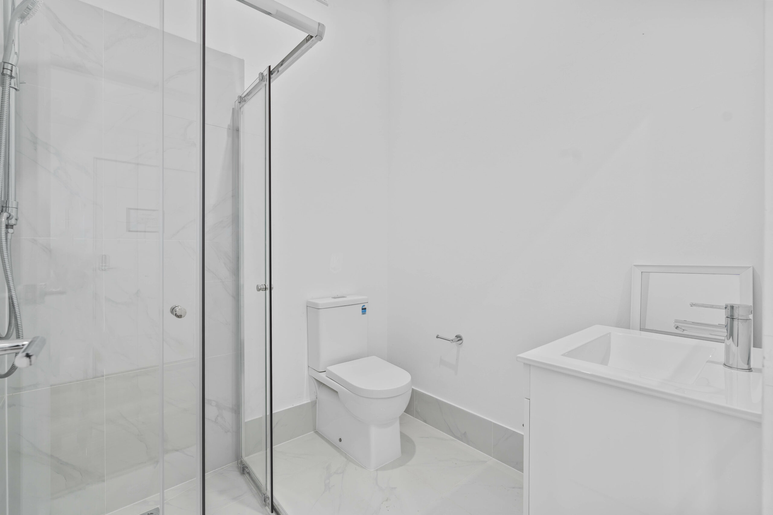 Double Room Ensuite - 5