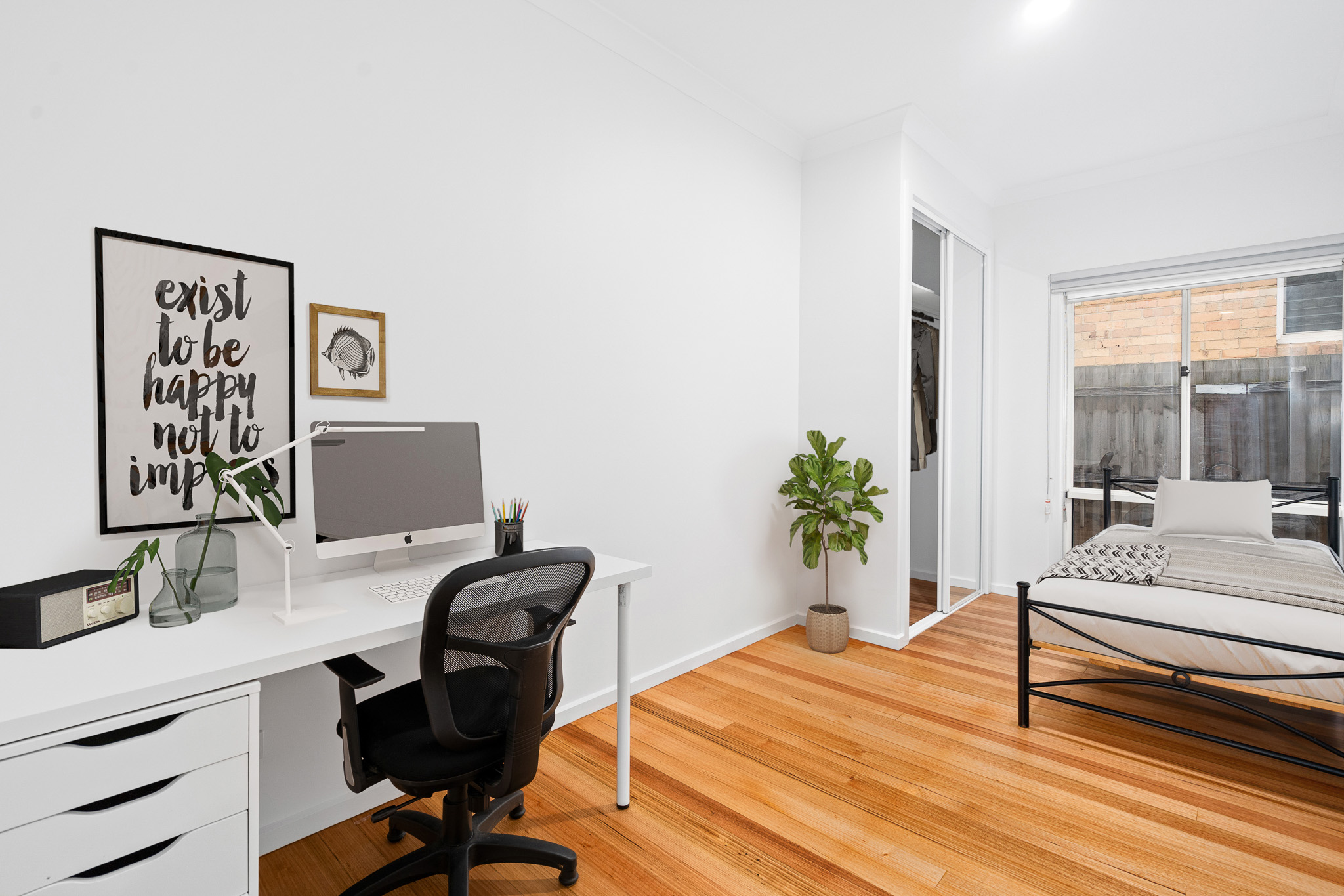  Single Room Ensuite  -  1 James Parade  - Gallery -  2