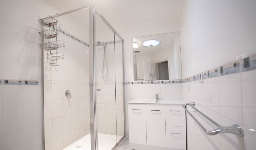  Single Room  -  44 Batesford Road  - Gallery -  3
