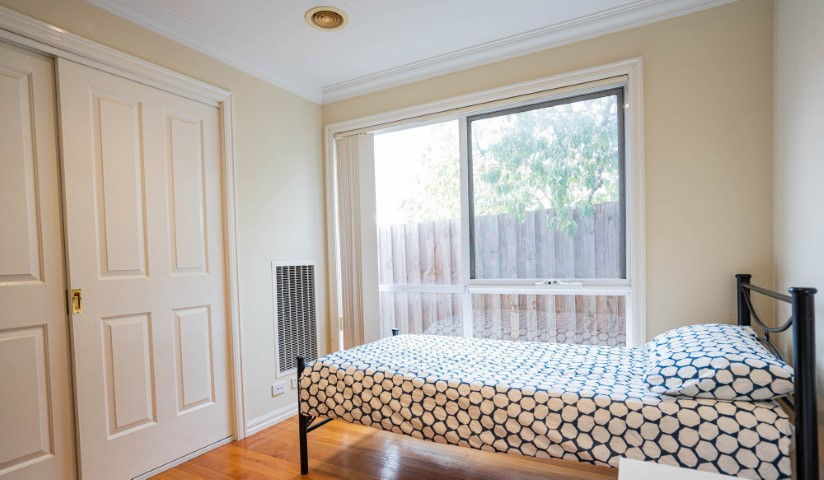 Single Room  -  44 Batesford Road  - Gallery -  4