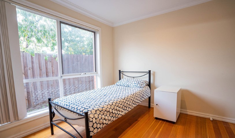  Single Room  -  44 Batesford Road  - Gallery -  2