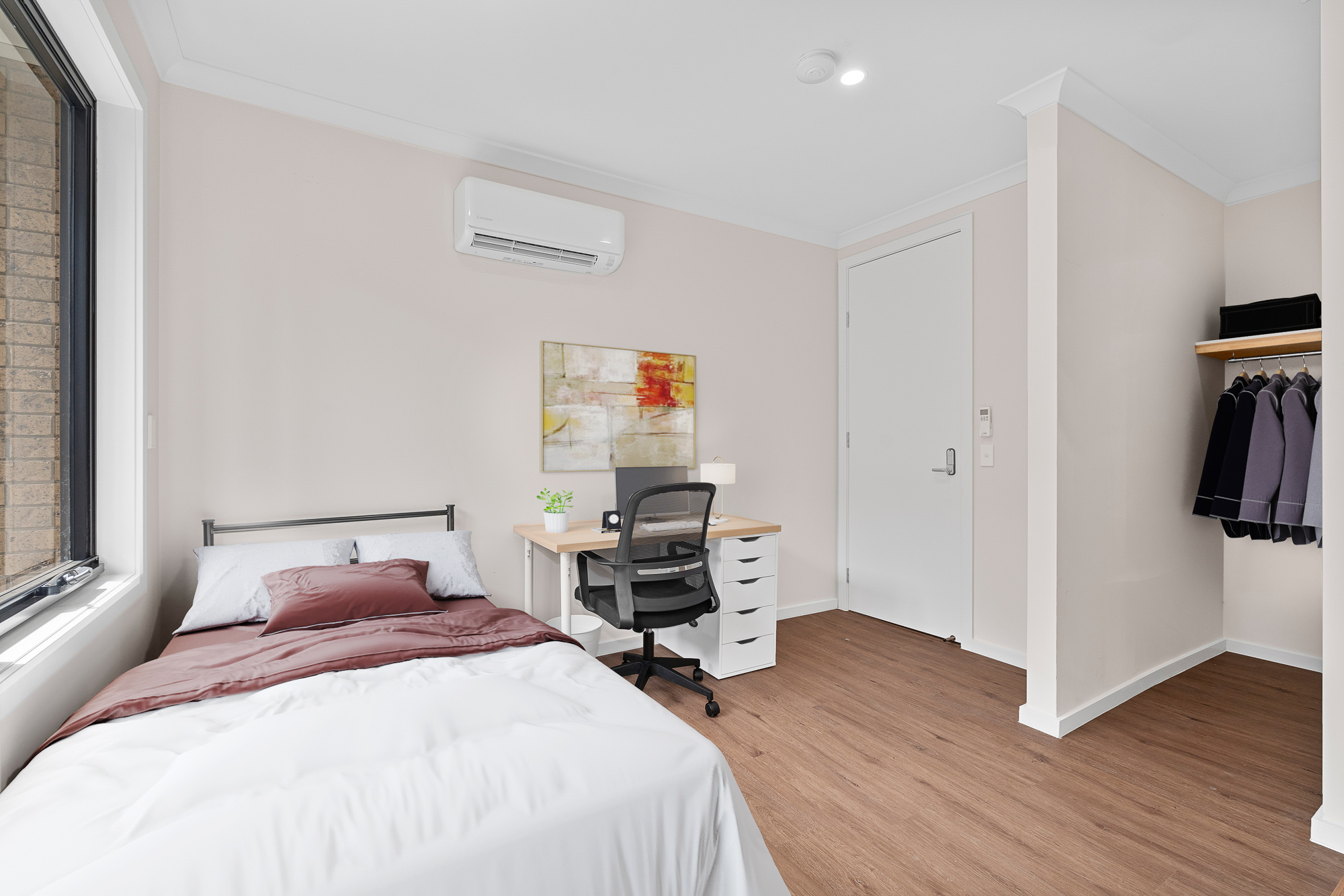 Single Ensuite Room - 1