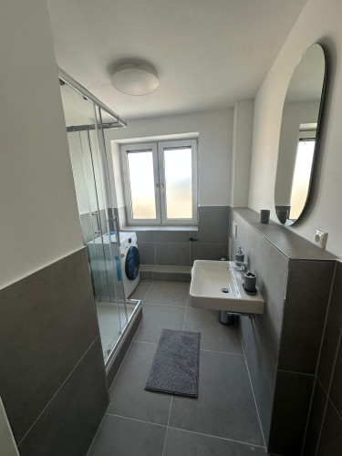 Stylishly furnished 3-room apartment with 67 m² of living space