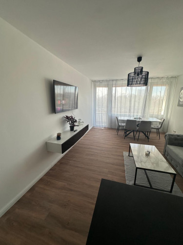 Stylishly furnished 3-room apartment with 67 m² of living space - Gallery - 9