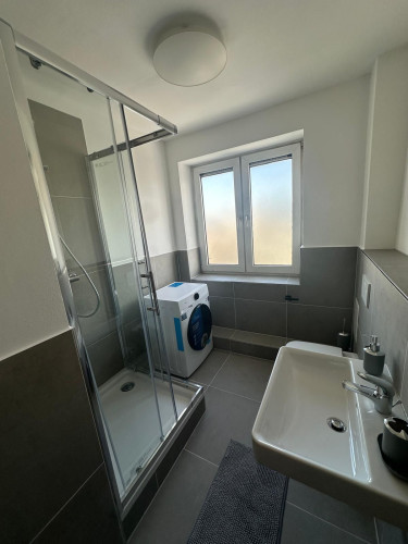 Stylishly furnished 3-room apartment with 67 m² of living space - Gallery - 17