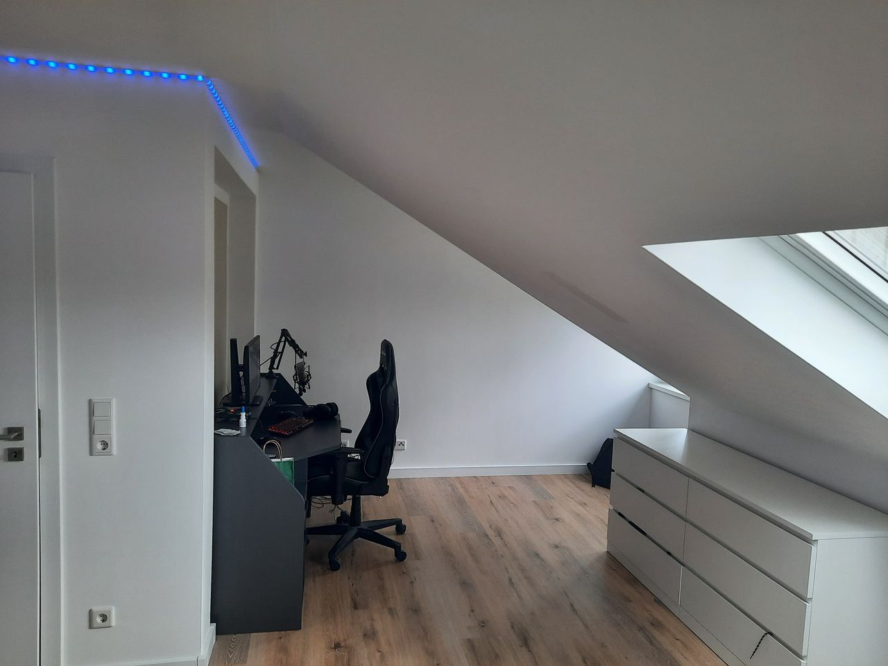  Private Room  -  Spacious home in Detmold  - Gallery -  5
