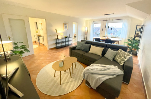 Perfect and awesome suite in Norderstedt/Stilvolle, frisch renovierte und möblierte 2-Zimmer- Wohnung in zentraler Lage zu HH - Gallery - 4