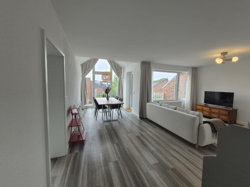 Beautiful charming 2-room apartment directly by the Rhine