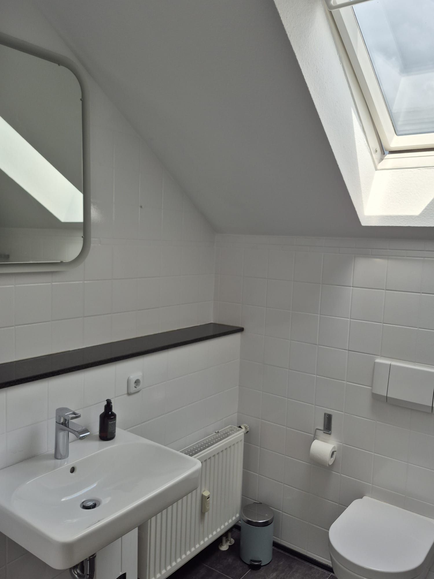 Beautiful Charming 2-Room Apartment Directly By The Rhine - 1