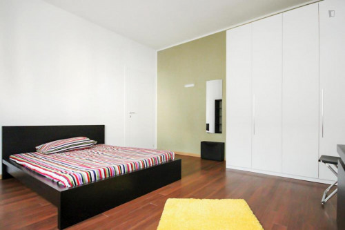 Alluring double bedroom near Sondrio metro station