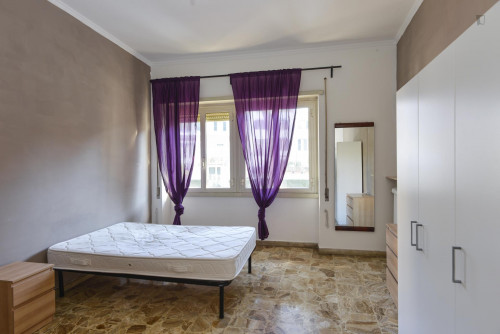Spacious single bedroom near Conca D'oro metro station