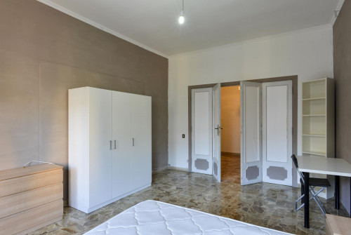 Spacious single bedroom near Conca D'oro metro station