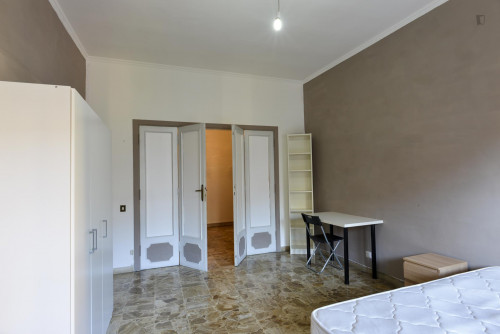 Spacious single bedroom near Conca D'oro metro station