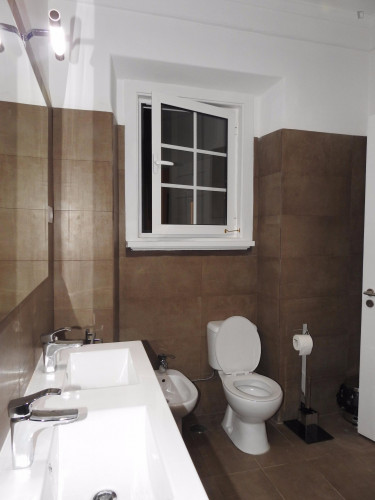 Single bedroom close to Instituto Superior Técnico de Lisboa