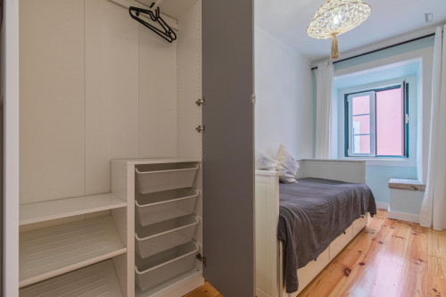 Modern 2-bedroom apartment near ISEG - Instituto Superior de Economia e Gestão da Universidade de Lisboa