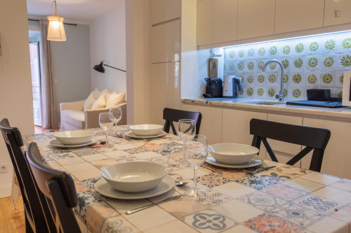 Modern 2-bedroom apartment near ISEG - Instituto Superior de Economia e Gestão da Universidade de Lisboa