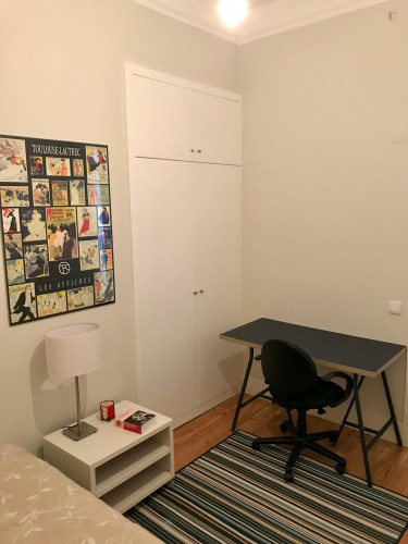 Lovely Double room in Arroios