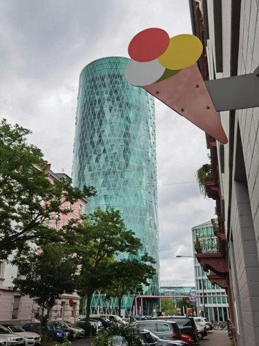 Esslinger Straße, Frankfurt am Main