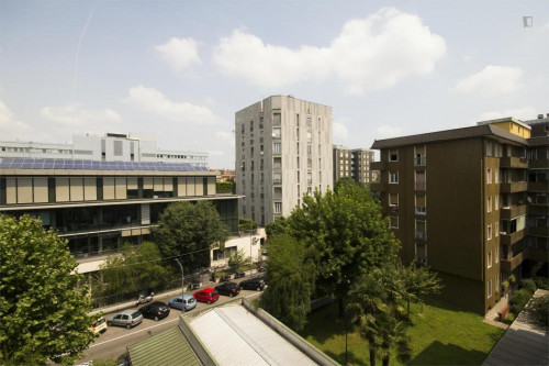 Modern double bedroom in a 3-bedroom apartment near Bande Nere metro station