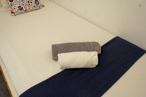 Quarto Twin - Campolide/Amoreiras