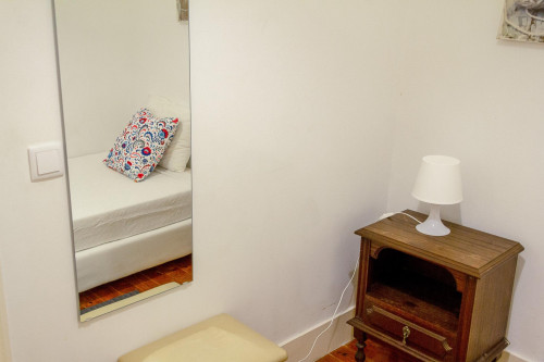 Quarto Twin - Campolide/Amoreiras