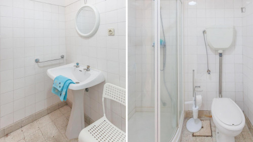 Double bedroom in spacious 4-bedroom apartment in lively Cedofeita