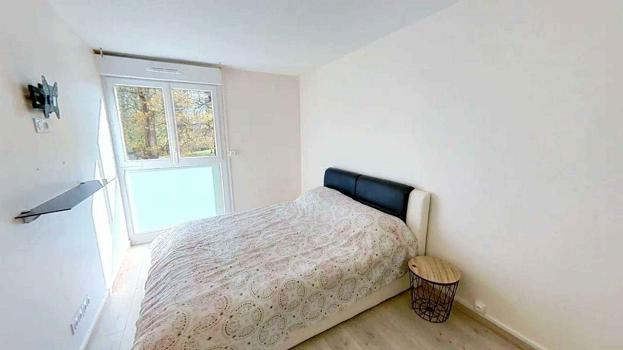 Private Room  -  Rue des Vignobles, Mérignac  - Gallery -  1