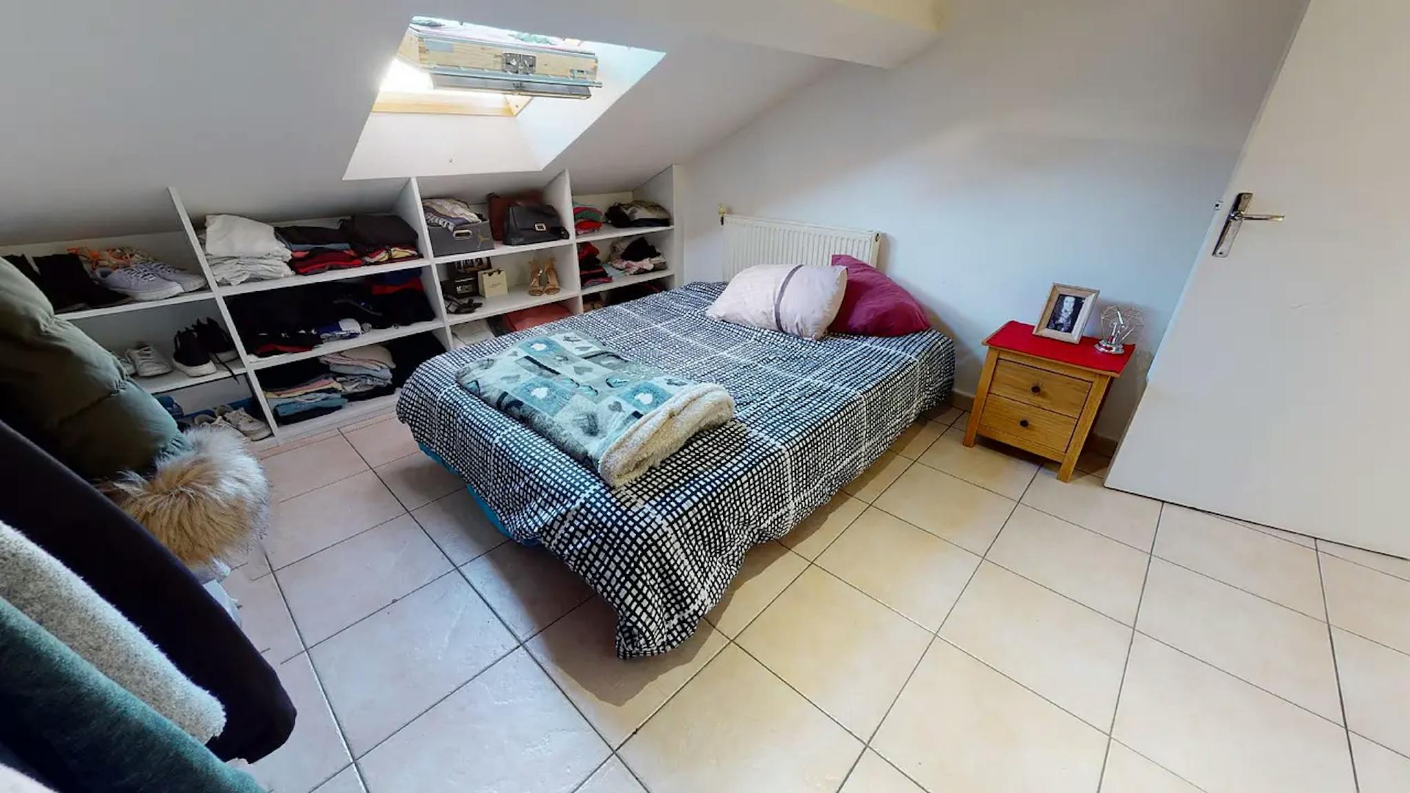 Private Room - Rue Victor Hugo, Saint-Fons - Gallery - 1