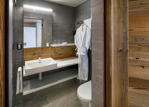 Hamelirainstrasse, Kloten