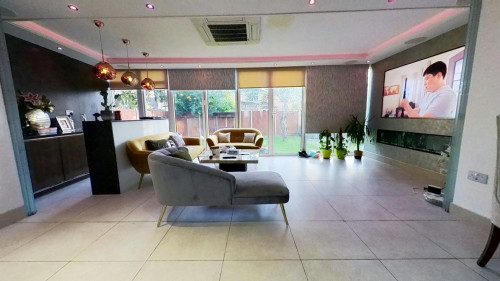 Staines Road, Staines - Gallery - 8