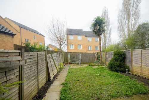 Carlisle Close, Corby  - Gallery -  5