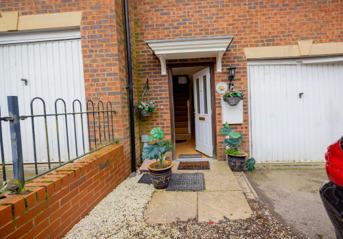 Carlisle Close, Corby