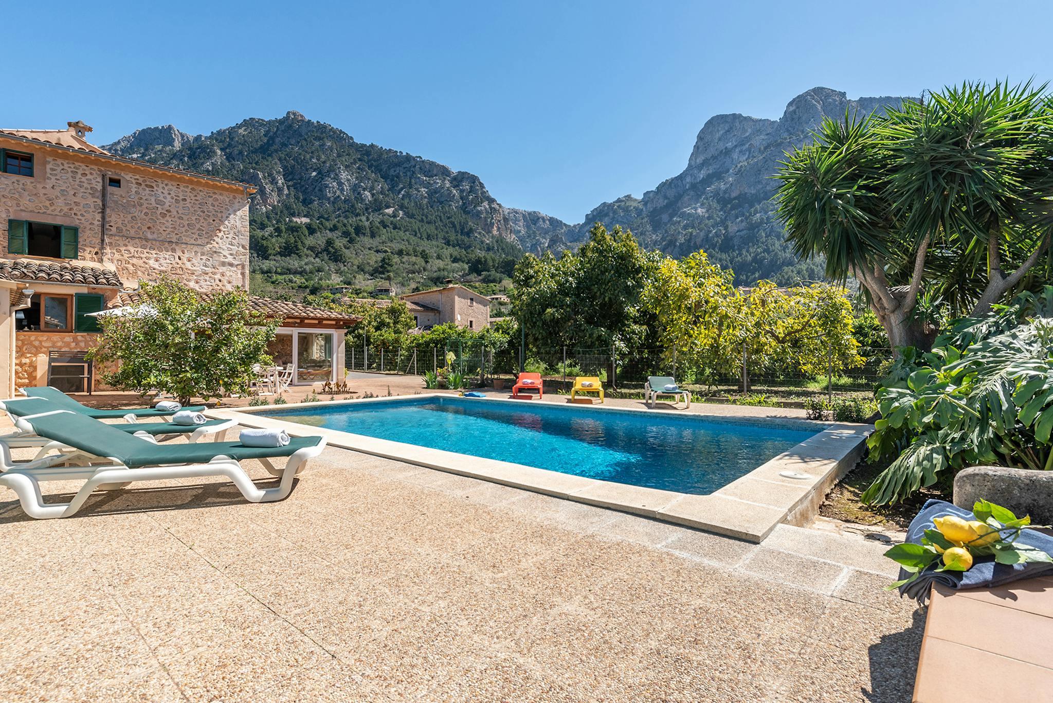  Entire Place  -  Camí de Can Fenasset, Illes Balears  - Gallery -  1