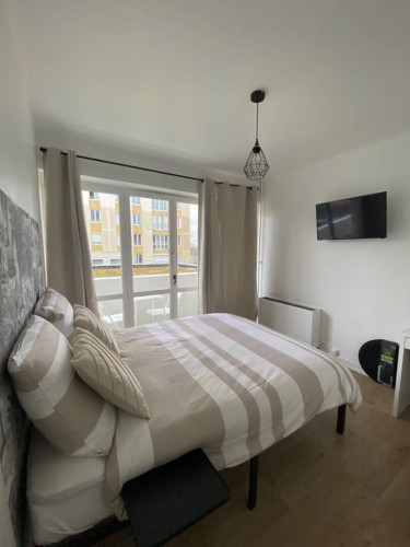 81m² Private room in a flatshare for 5 people
