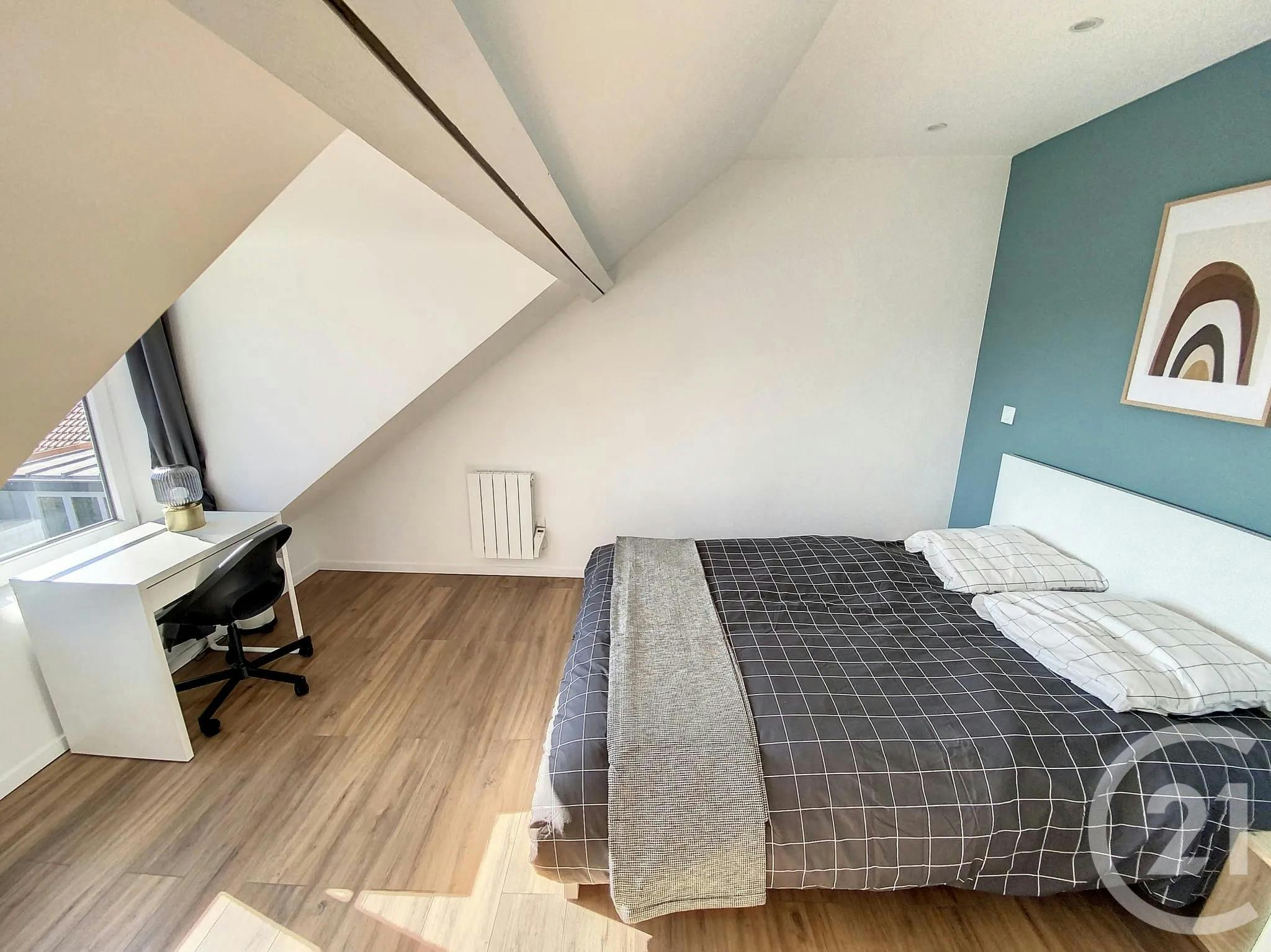  Private Room  -  Place de la Solidarité, Lille  - Gallery -  1