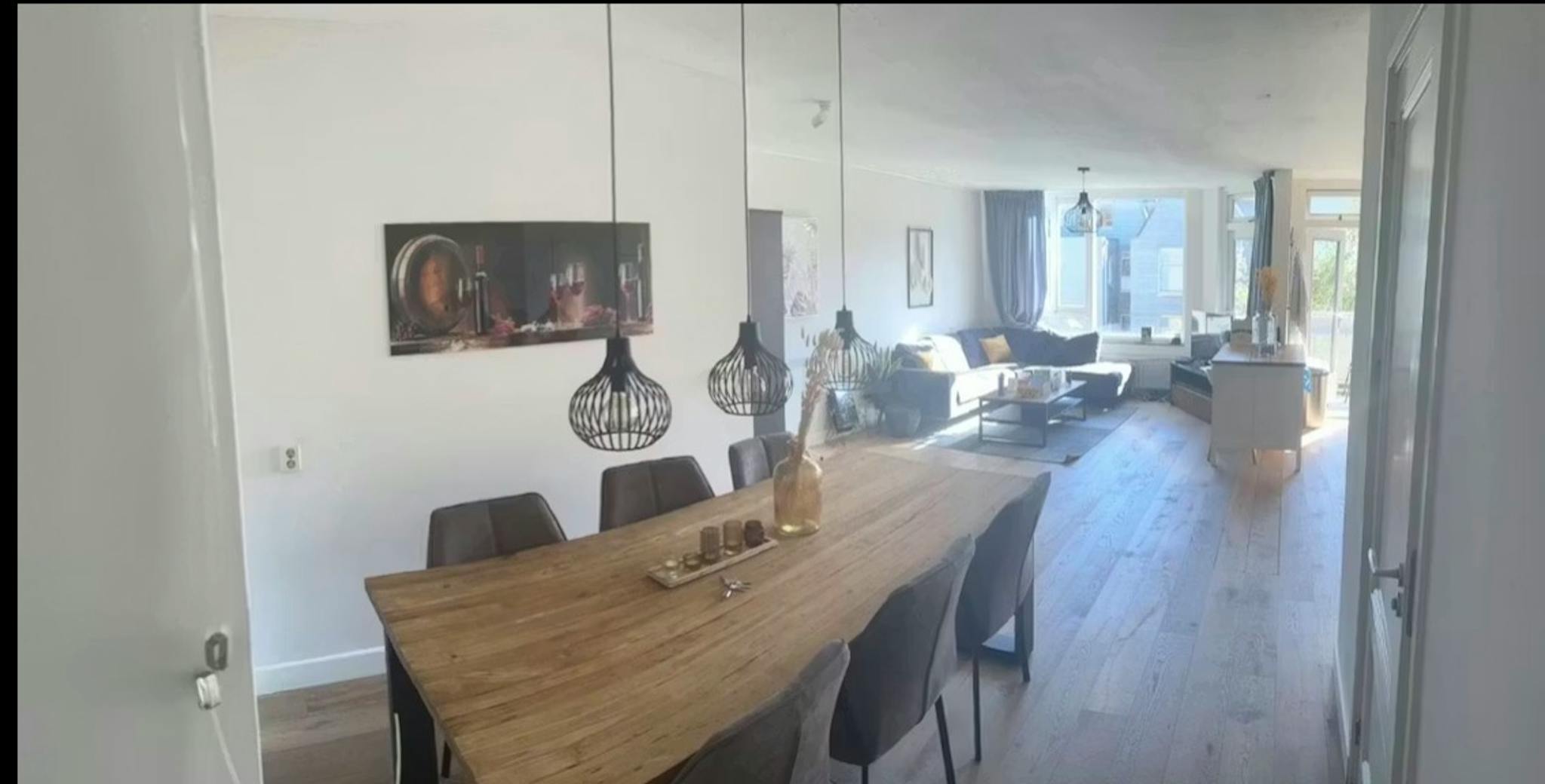  Entire Place  -  Saenredamstraat, Amsterdam  - Gallery -  1