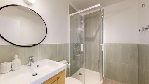 Neat double bedroom near Jardin de la Côte - Gallery - 12