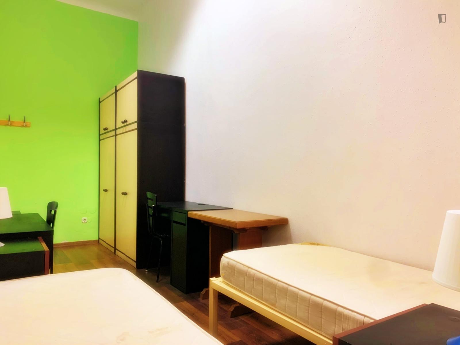  Very Nice Twin Bedroom Near Boráros Tér Station  -  Very nice twin bedroom near Boráros tér station  - Gallery -  1