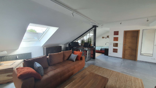 Moderne Dachgeschoßwohnung mit Homeoffice– ruhig & zentral zwischen Köln/Düsseldorf - Gallery - 19