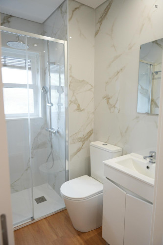 Premium Room with Balcony – Fully Equipped - Gallery - 8