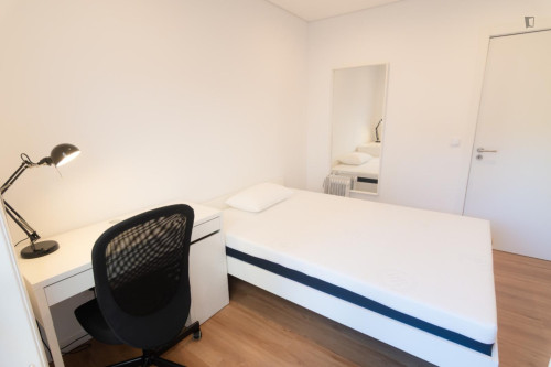 Premium Room with Balcony – Fully Equipped - Gallery - 5