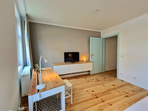 Neat flat near historical sight - Gallery - 6
