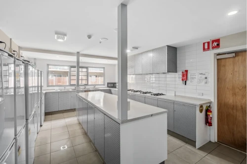 11 Dudley Street - Gallery - 10