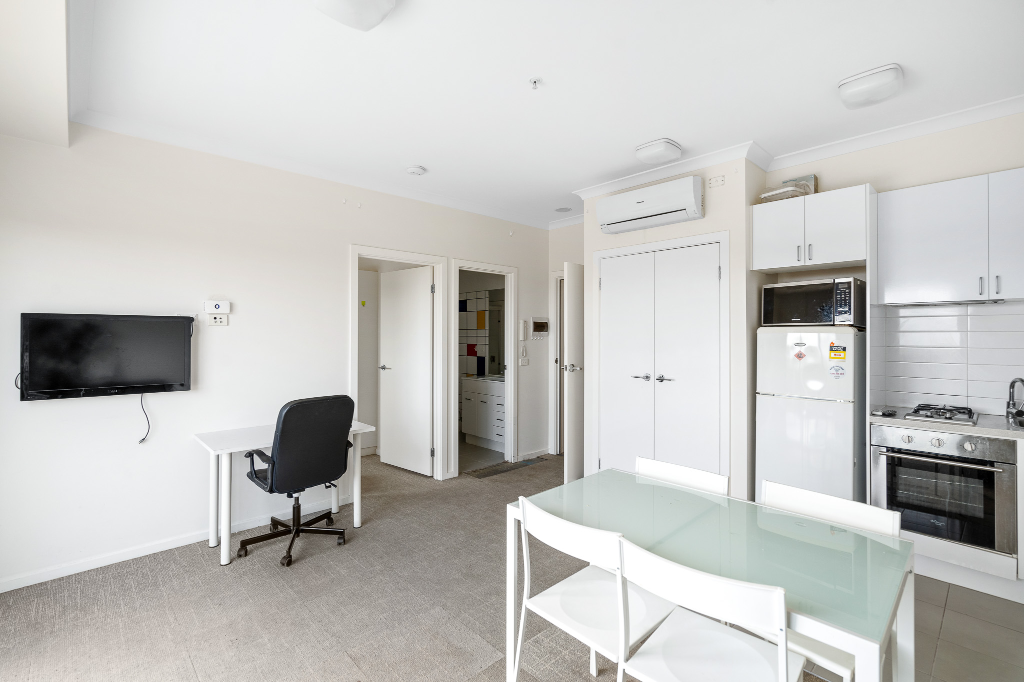 One Bedroom Apartment - 5
