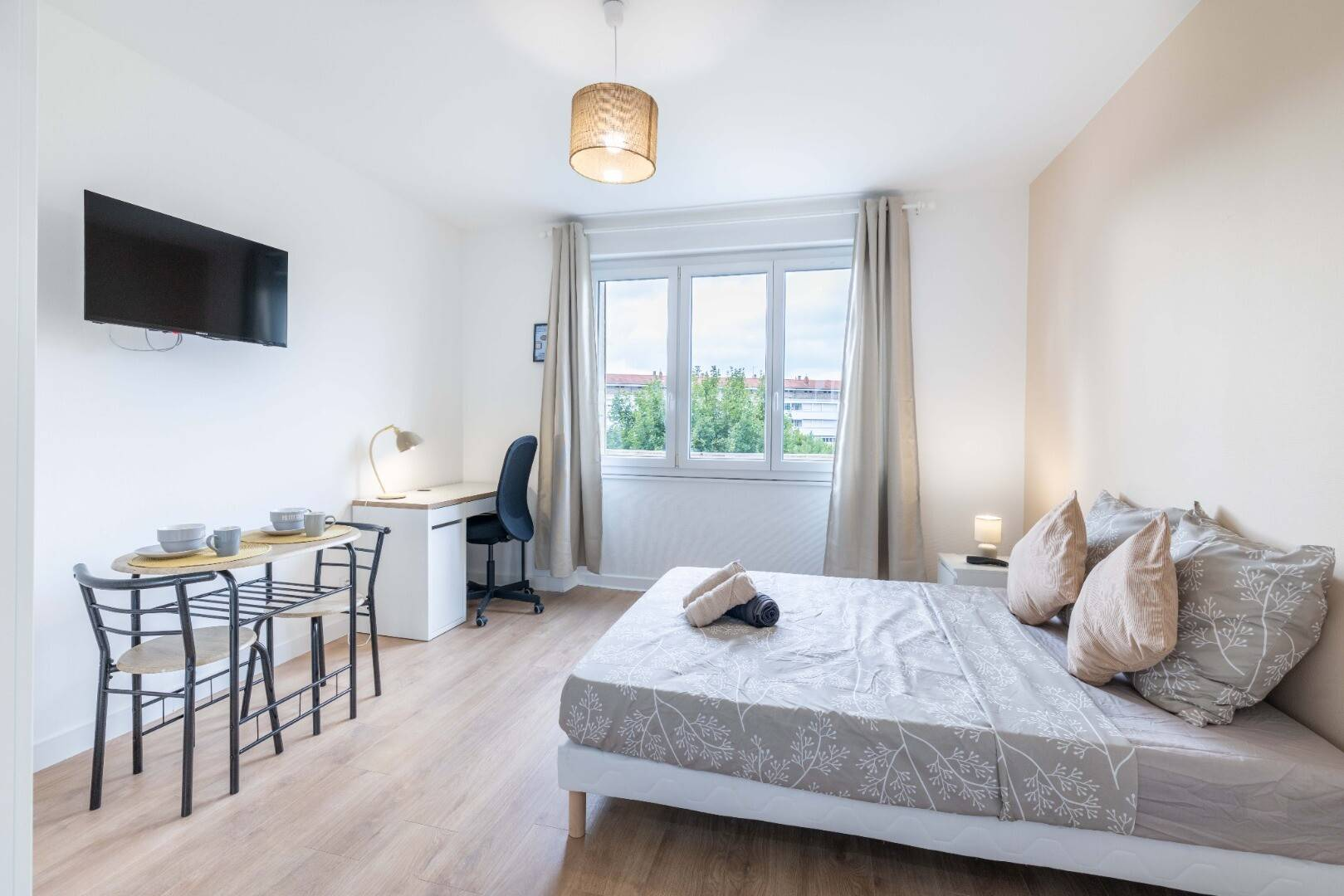  Room 2  -  64m² Private room in a flatshare for 4 people  - Gallery -  2