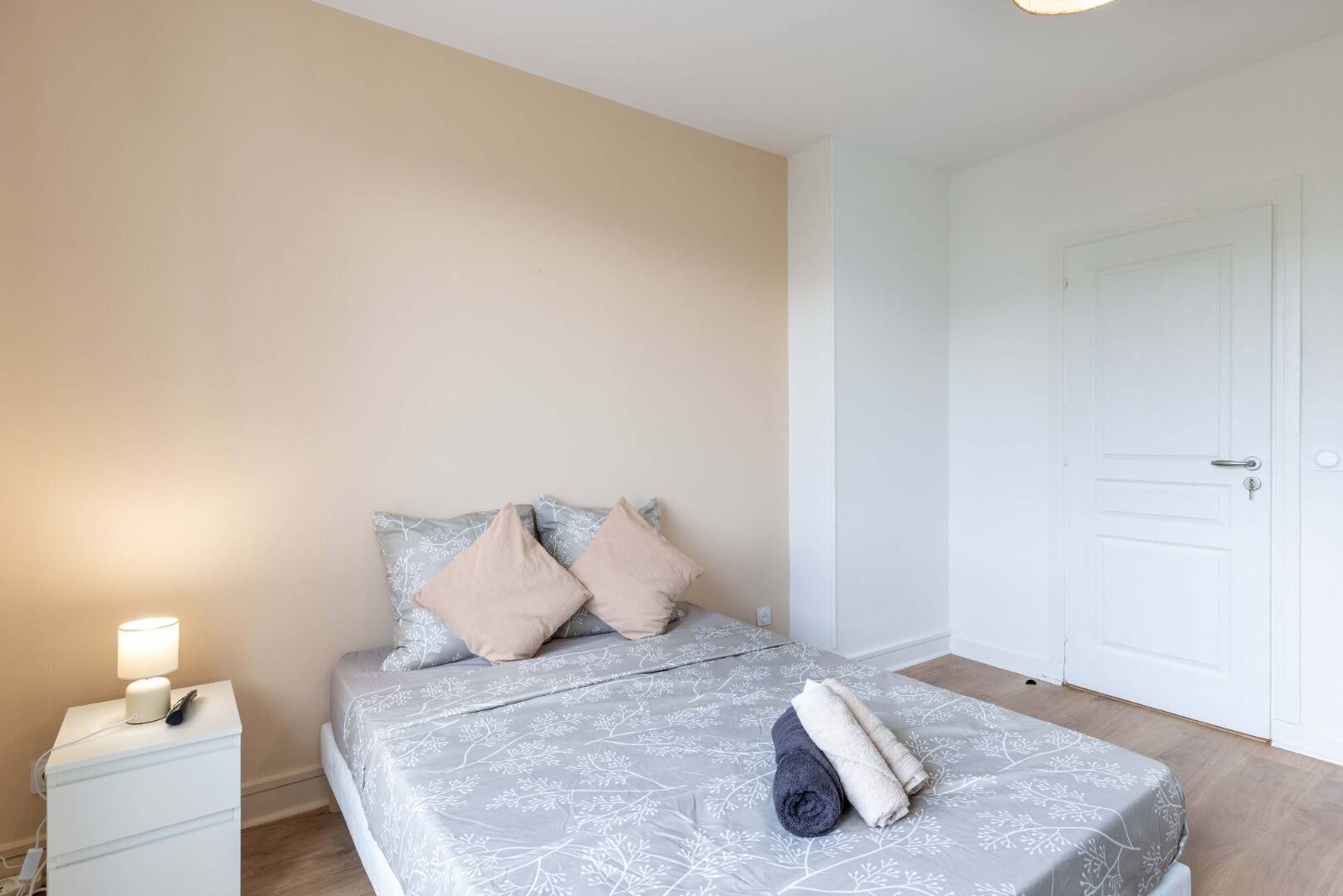  Room 2  -  64m² Private room in a flatshare for 4 people  - Gallery -  3