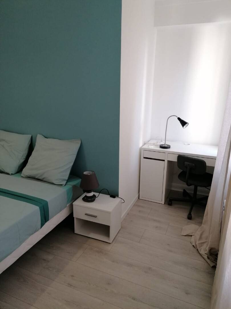  Room 1  -  53m² Private room in a flatshare for 3 people  - Gallery -  4
